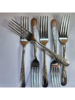 Wallace Brothers Forks Overlaid Pattern Silverplate Set of 6 Dinner Forks